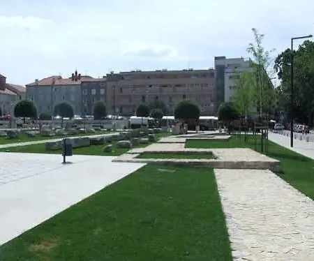 Town Center * Задар